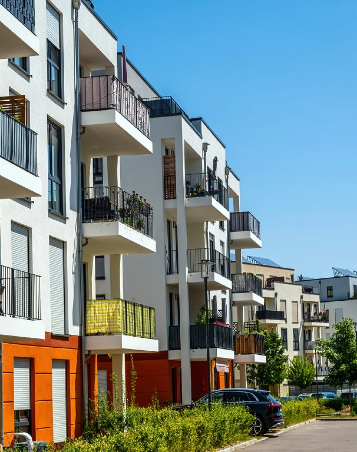 HOAs & Condo Associations-1